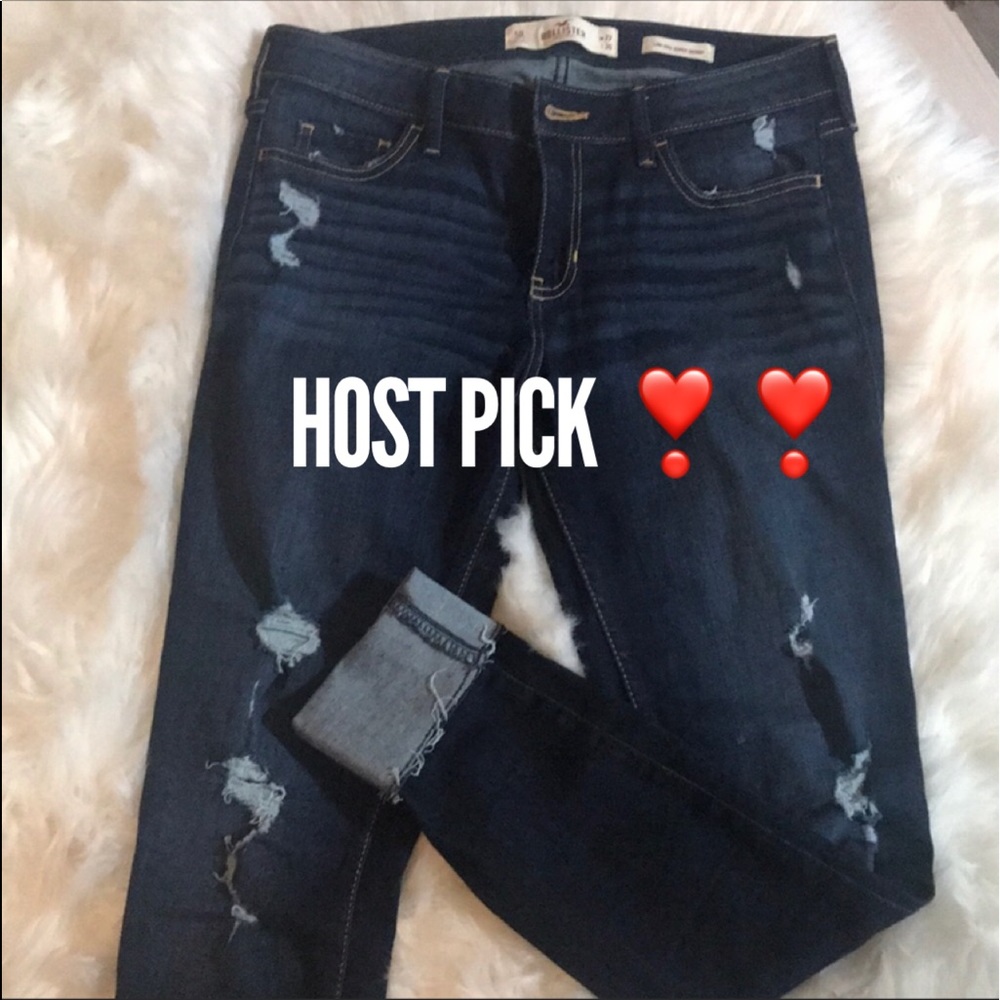 🦋NWOT HOLLISTER DISTRESSED ANKLE🦋